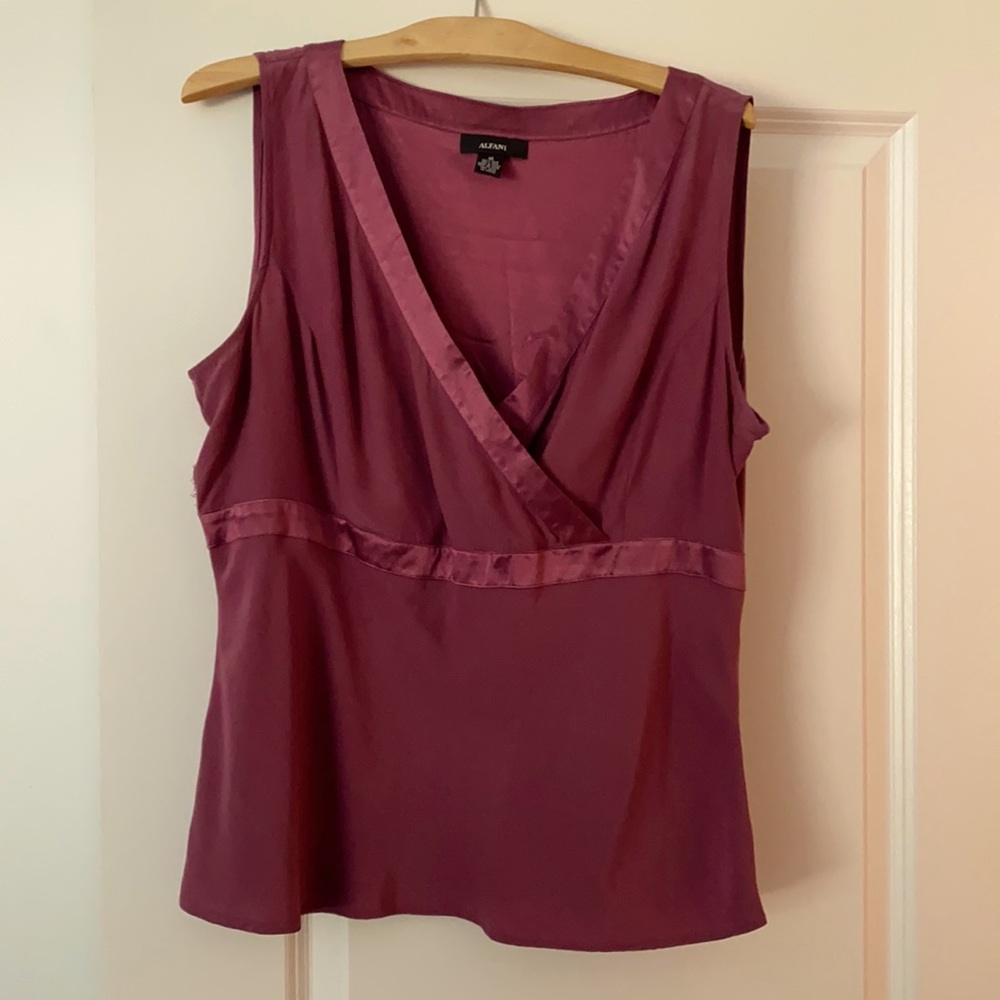 Alfani 100% Silk Maroon Sleeveless Blouse Size 16